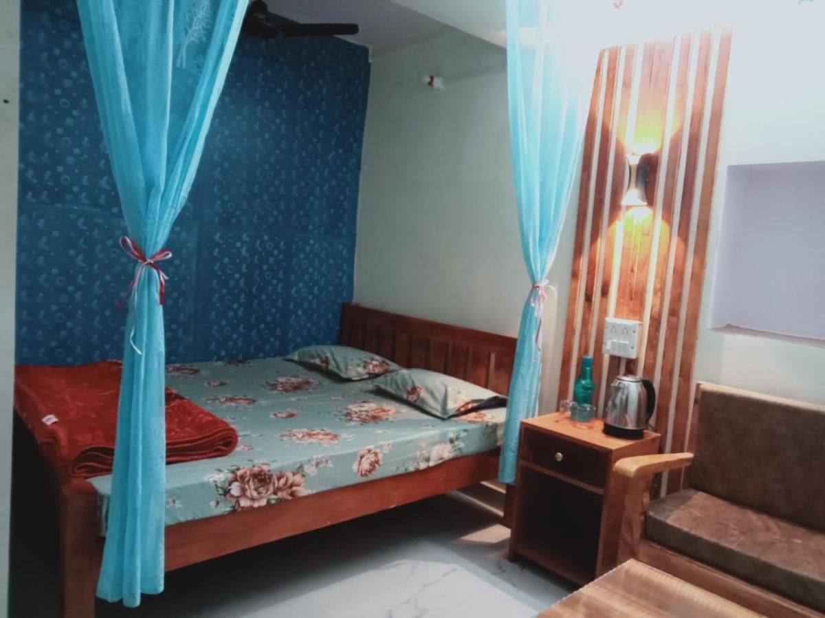 Sankardev Guest House D24 35 Varanasi Exterior foto